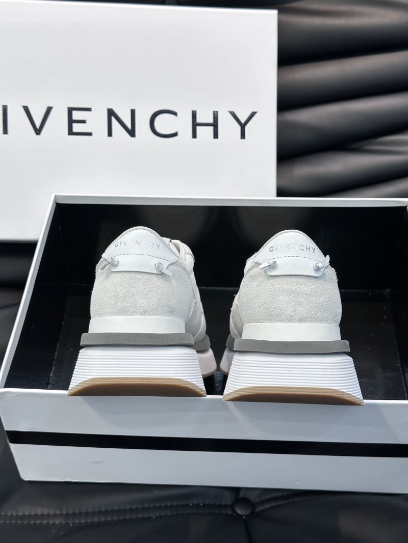 Givenchy Sneakers